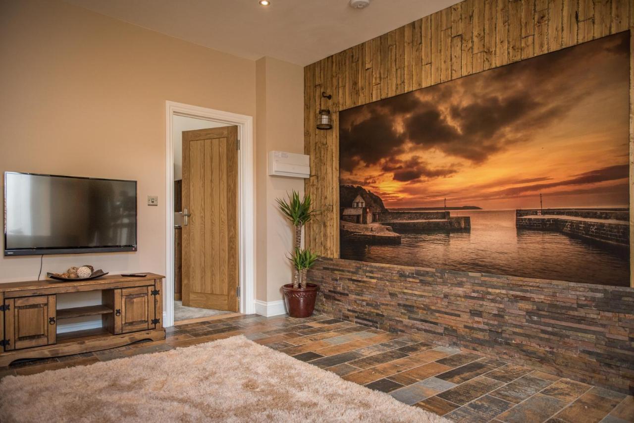 סנט אוסטל Deluxe Rustic Charlestown Themed Apartment מראה חיצוני תמונה