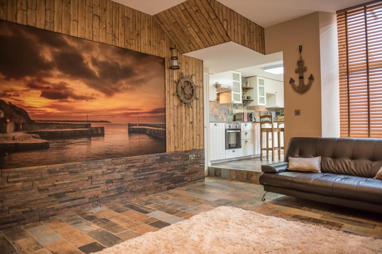 סנט אוסטל Deluxe Rustic Charlestown Themed Apartment מראה חיצוני תמונה